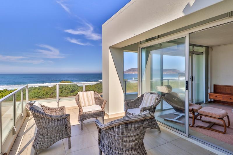 To Let 4 Bedroom Property for Rent in Sanctuary Western Cape